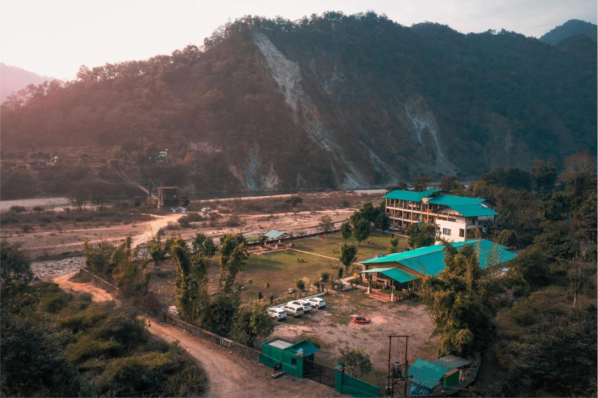 Corbett River Valley Resort Marchula Екстер'єр фото